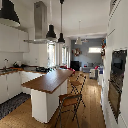 Urban Escape A Piazza Caprera Διαμέρισμα