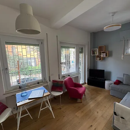 Urban Escape A Piazza Caprera Апартаменты Рим